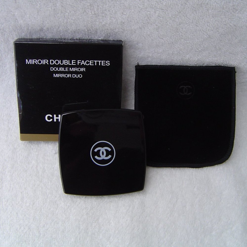 CHANEL COMPACT MIRROR WITH BOX AND DUST BAG